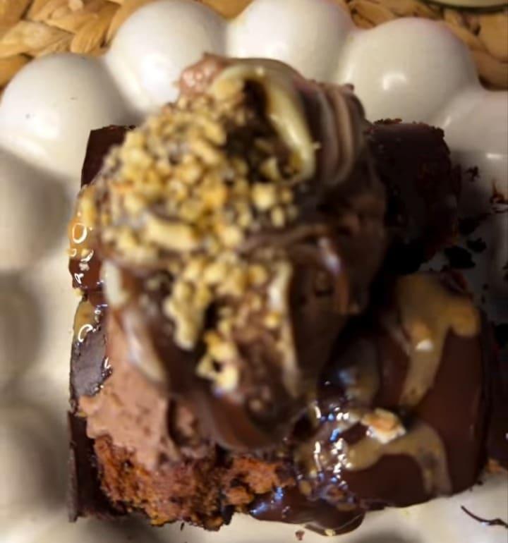 BROWNIE – COOKIE CAKE & ΠΑΓΩΤΟ ΣΟΚΟΛΑΤΑ