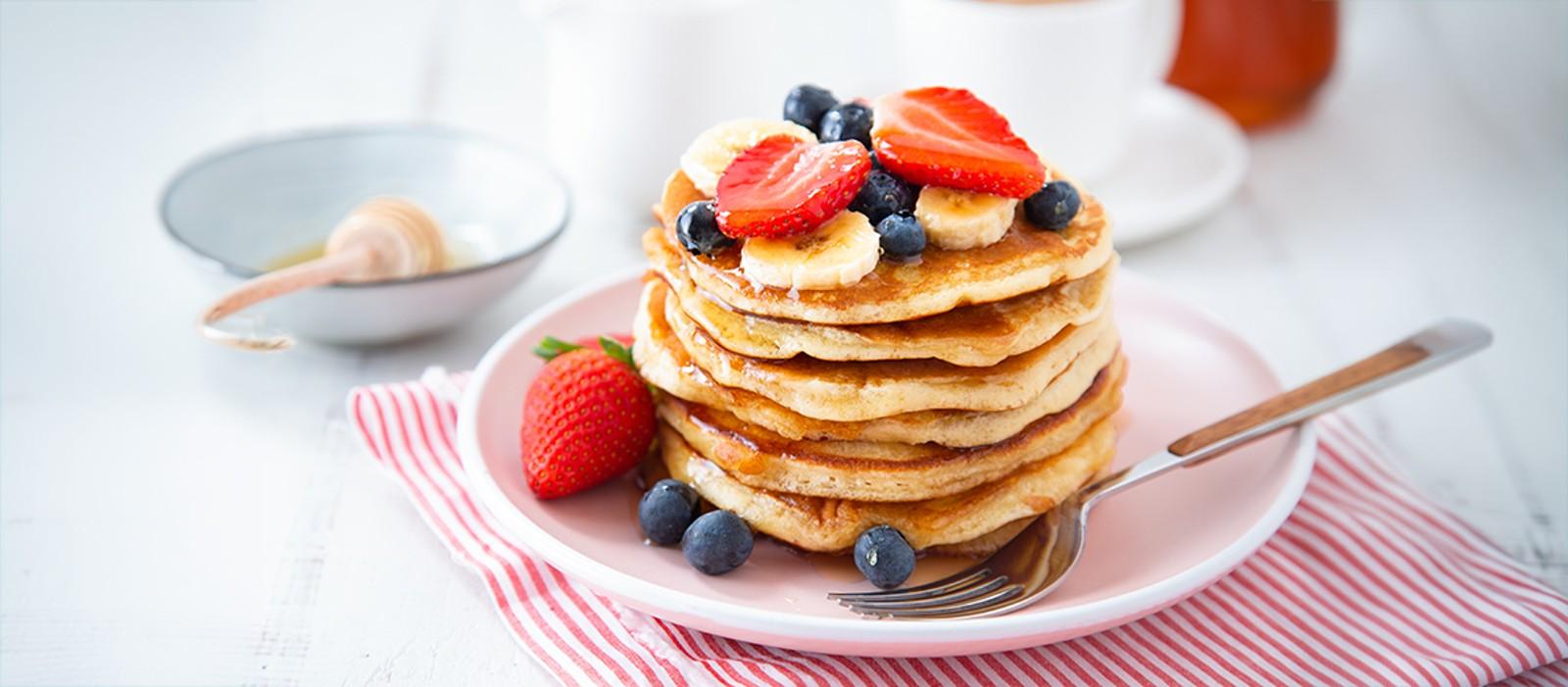 J&J with me: Αφράτα pancakes με γιαούρτι